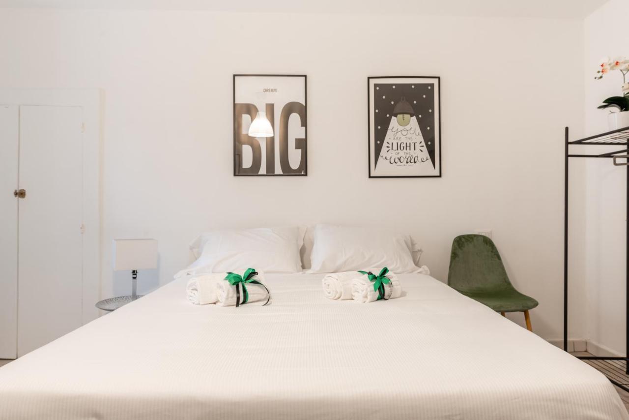 Functional & Central Flat With Netflix Bari Bagian luar foto